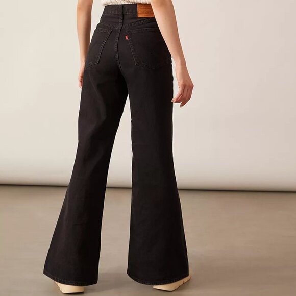 NWT Levi's High Loose Flare Jeans Size 27 x 32 - Picture 3 of 15